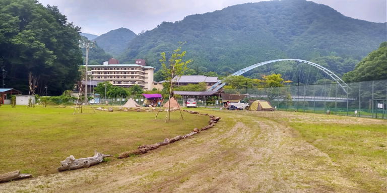 キャンプ場全景