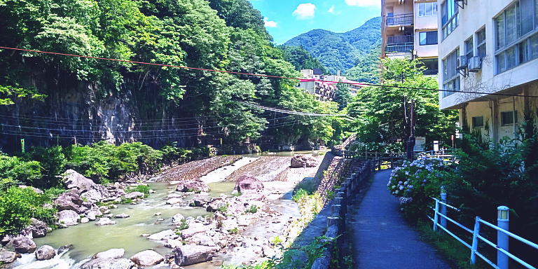 男鹿川沿いを散歩1